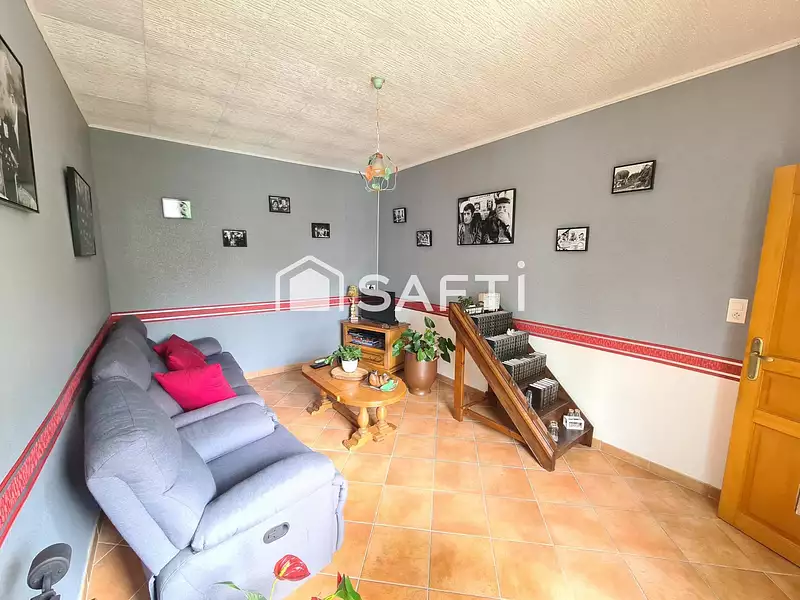 Maison, 148 m²