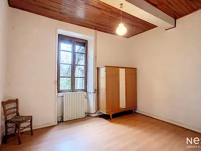 Maison, 240 m²