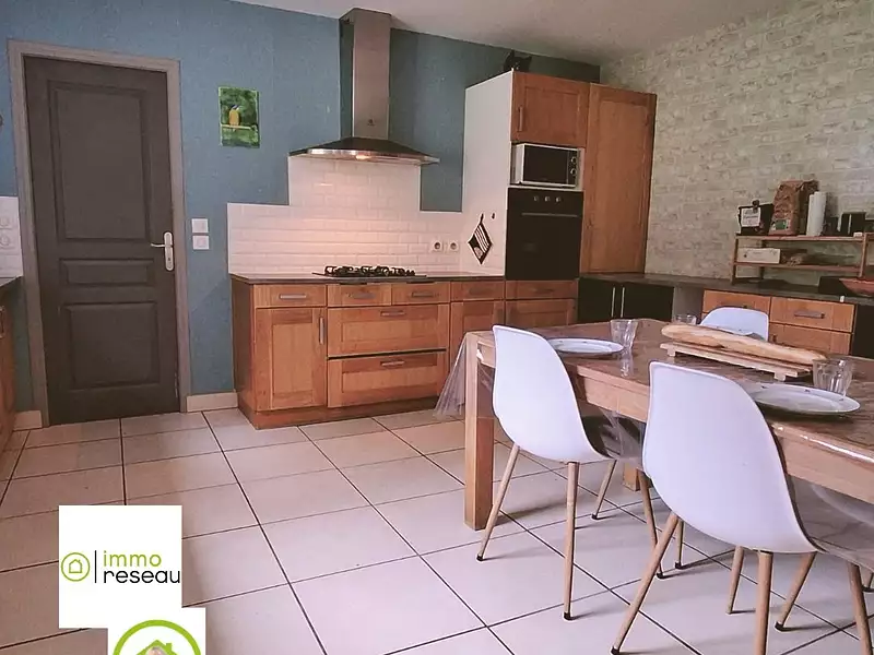 Maison, 178 m²