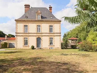 Maison, 255 m²