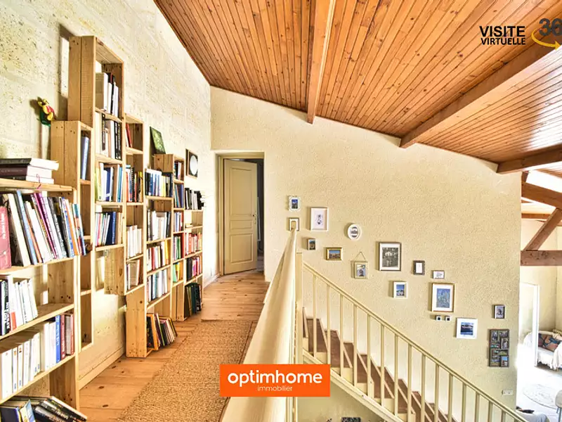 Maison, 240 m²