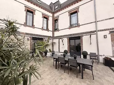 Maison, 320 m²