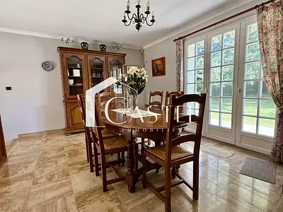 Maison, 178 m²