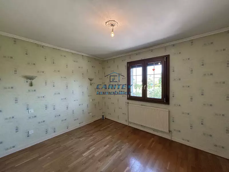 Maison, 111 m²