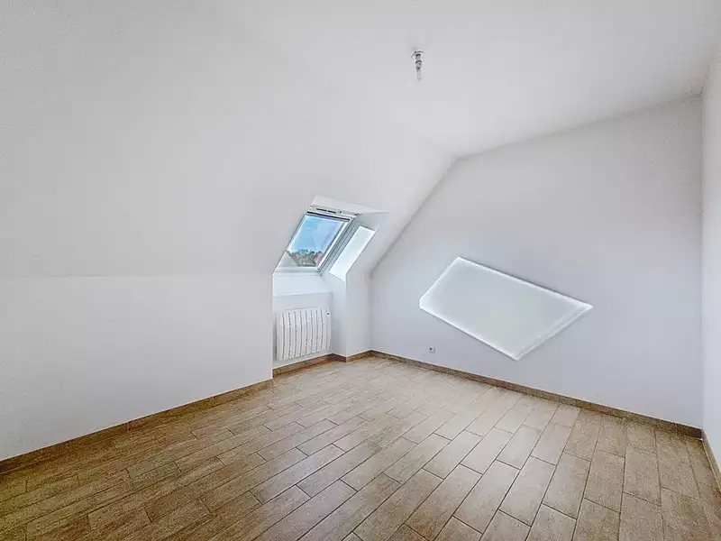 Maison, 169 m²