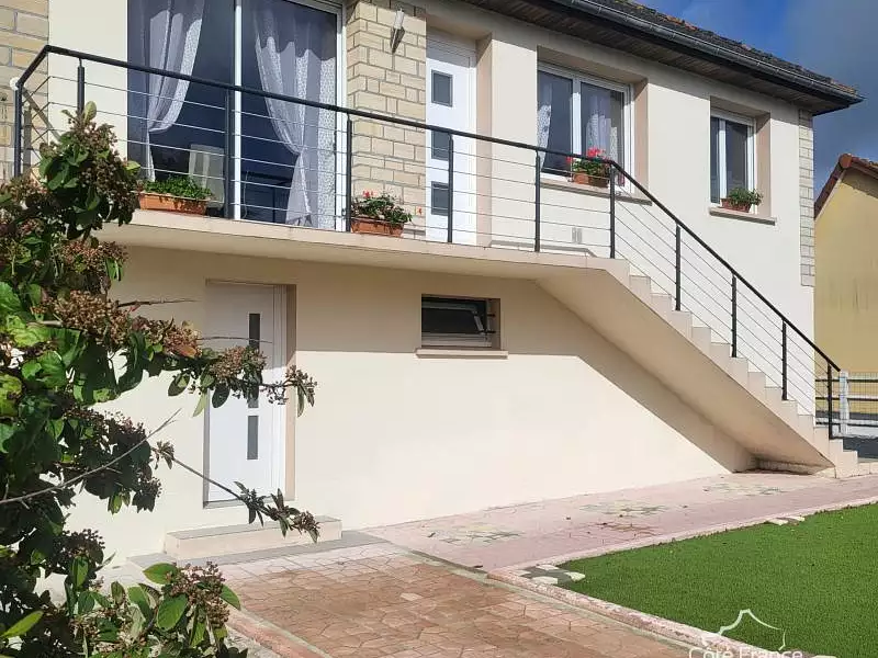 Maison, 195 m²