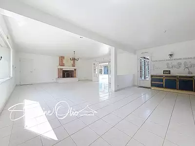 Maison, 198 m²