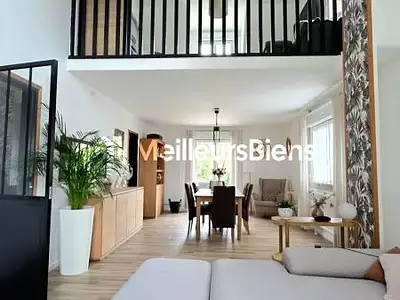 Maison, 203 m²