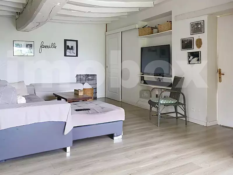 Maison, 144 m²
