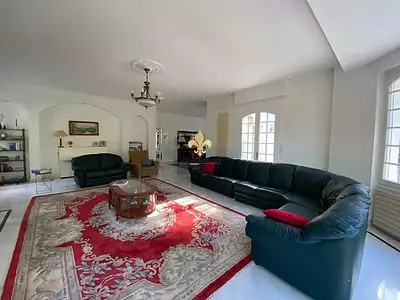 Maison, 313 m²