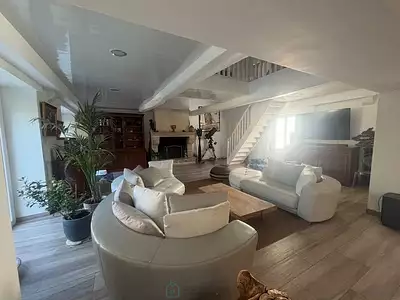 Maison, 414 m²