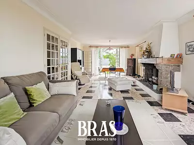 Maison, 165 m²