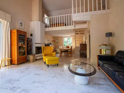 Maison, 168 m²