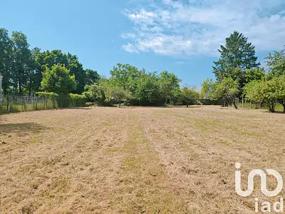 Terrain, 900 m²