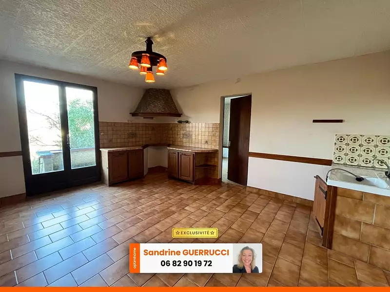 Maison, 159 m²