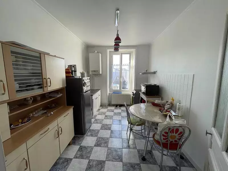 Immeuble, 172 m²