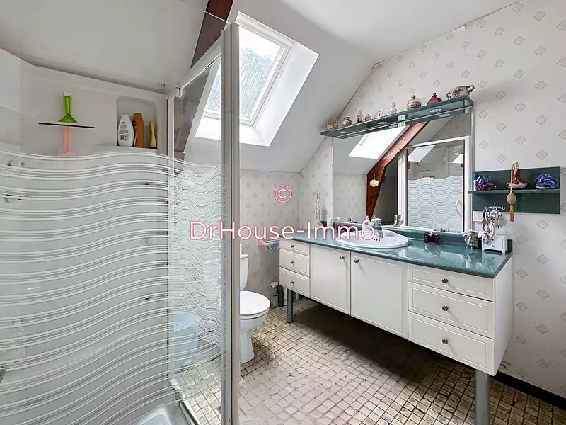 Maison, 167 m²