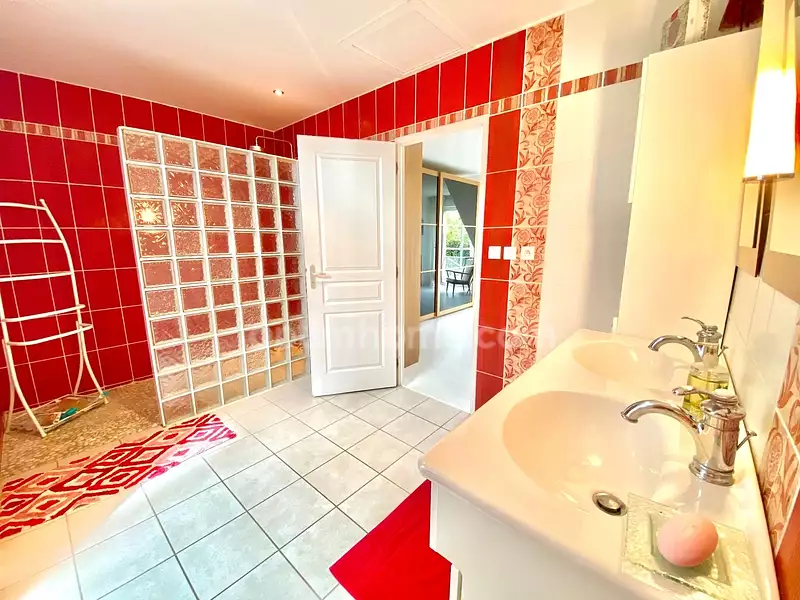 Maison, 156 m²