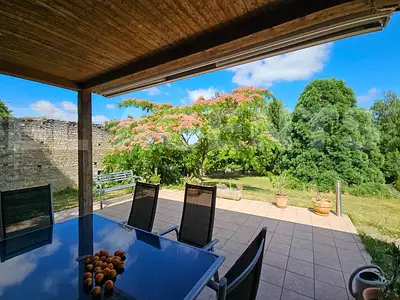 Maison, 151 m²
