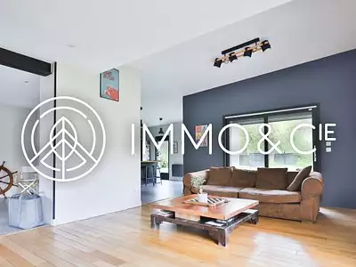 Maison, 225 m²