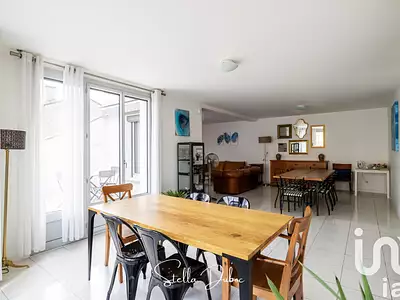 Maison, 282 m²