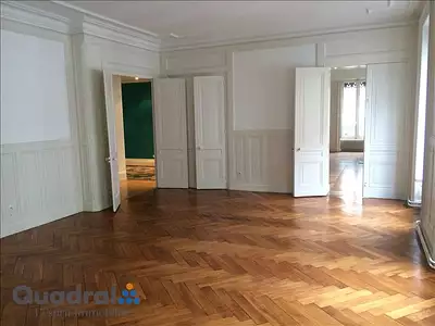 Appartement, 268,82 m²