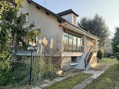 Maison, 168 m²