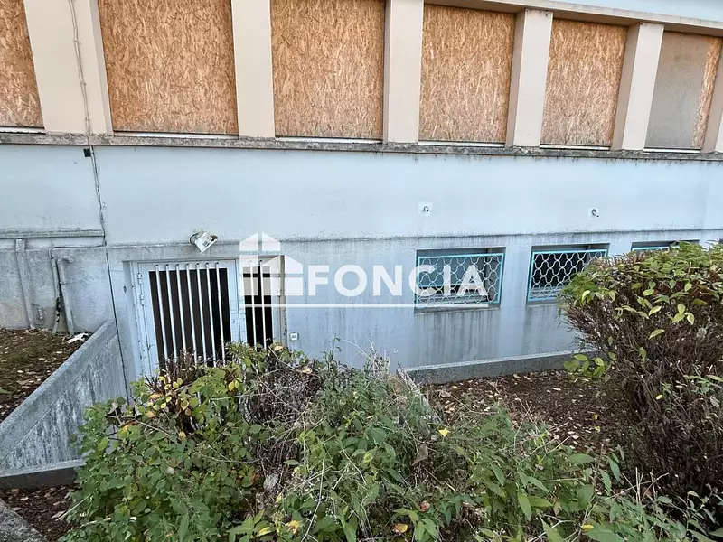 Appartement, 1 060 m²