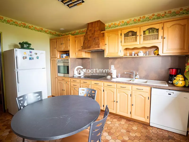 Maison, 160 m²