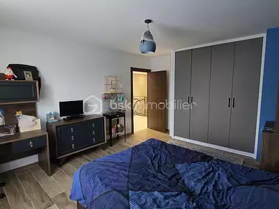 Maison, 200 m²