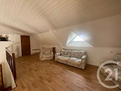 Maison, 225,8 m²