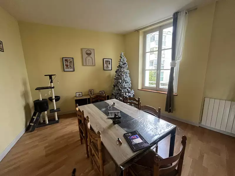 Immeuble, 176,71 m²