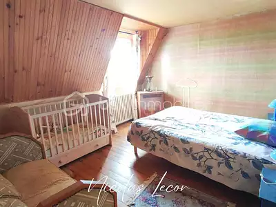 Maison, 325 m²