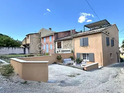 Maison, 94 m²