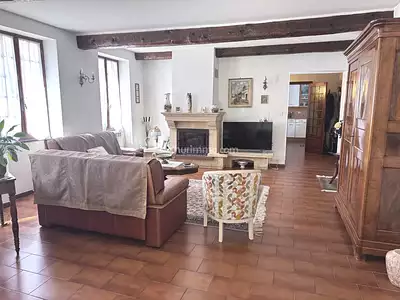 Maison, 185 m²