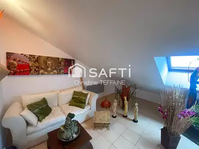 Maison, 230 m²