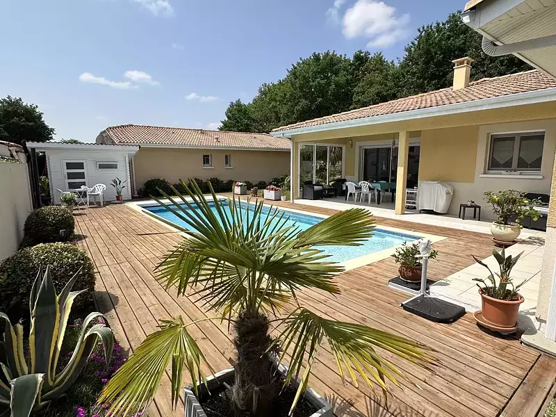 Maison, 183 m²