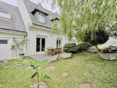 Maison, 225 m²
