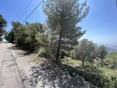 Terrain, 2 452 m²