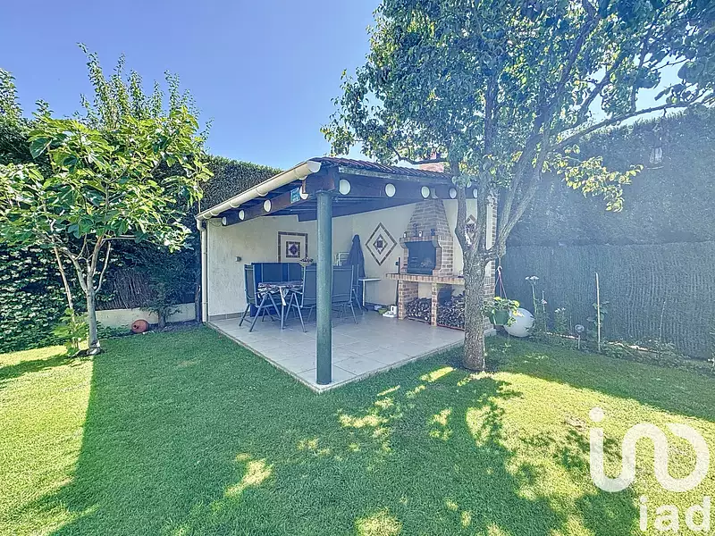 Maison, 231 m²