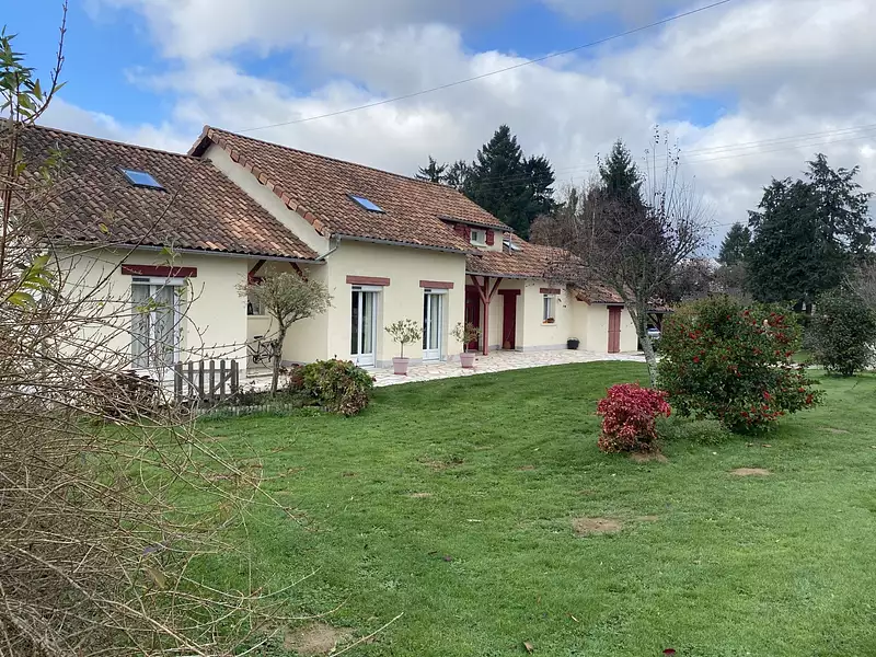 Maison, 220 m²