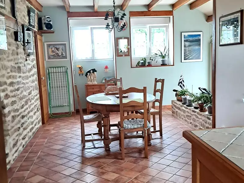 Maison, 170 m²