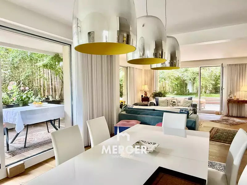 Appartement, 166,56 m²