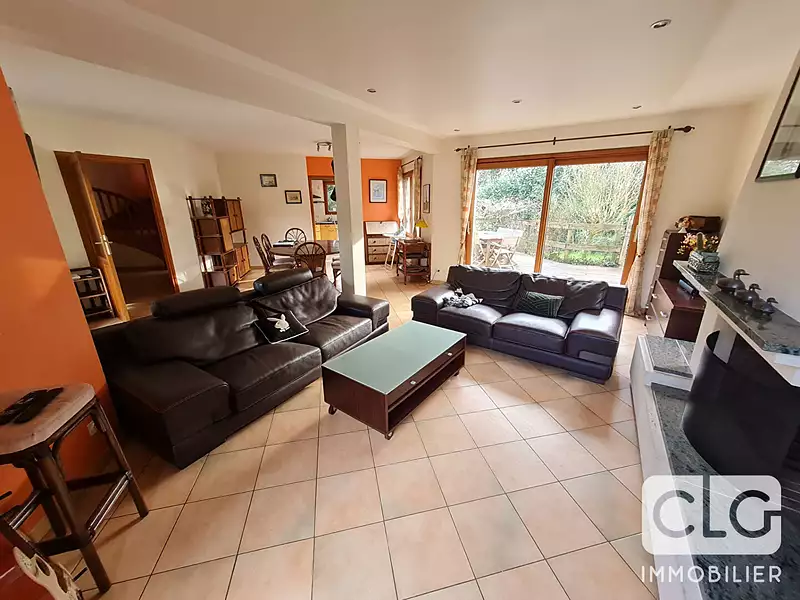 Maison, 176,77 m²