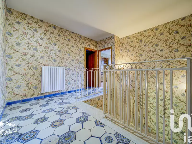 Maison, 180 m²