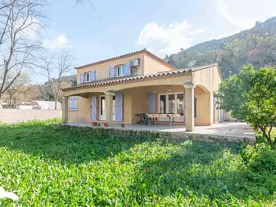 Maison, 132 m²