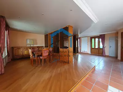 Maison, 234 m²