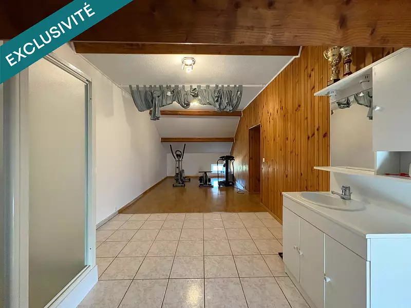 Maison, 177 m²