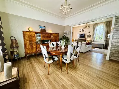 Maison, 216 m²