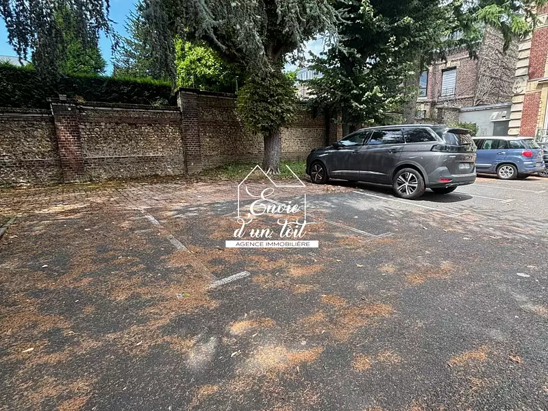 Parking, 10 m²